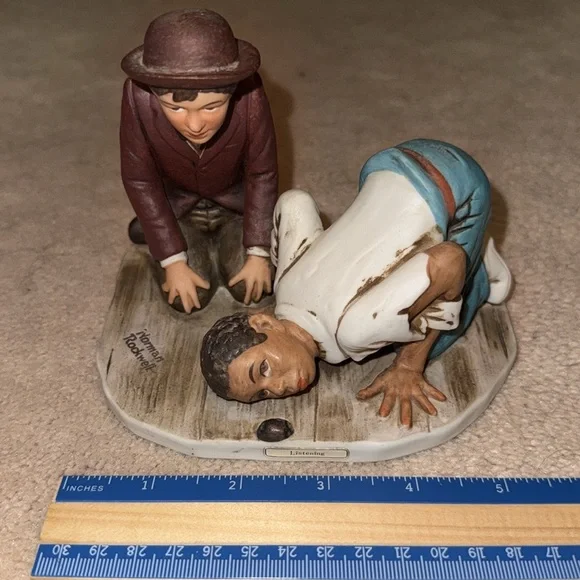 Norman Rockwell Red and White Ceramic Art Piece “listening” - Picture 7 of 8